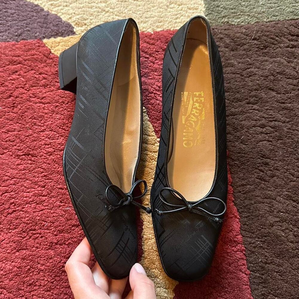 vintage italy designer shoes salvatore ferragamo black ballet pumps bow plaid